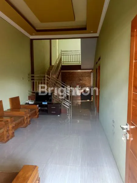 image RUMAH STRATEGIS DI KOMPLEK PERUMAHAN NGRONGGO (3)