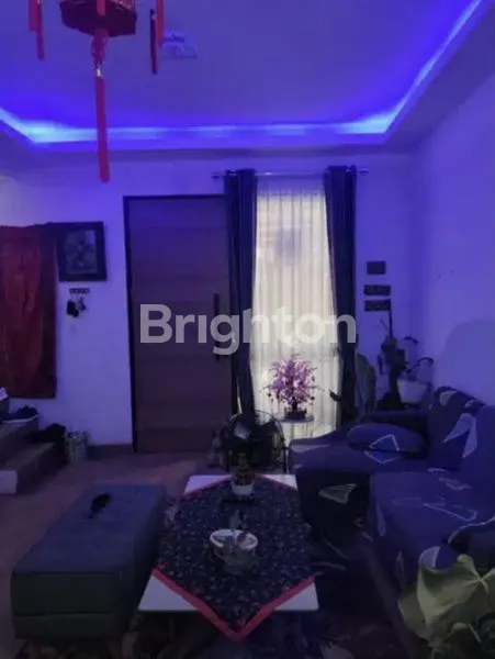 image RUMAH ASRI 2 LANTAI FULL RENOV DI CENDANA PEAK KARAWACI (3)