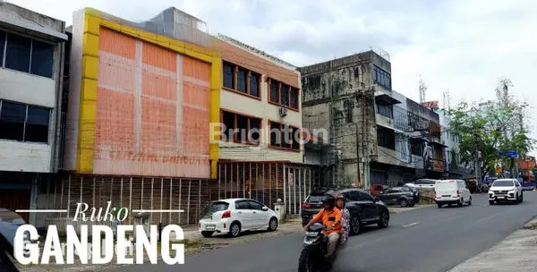 image RUKO STRATEGIS 3 PINTU DEPAN MALL PEKANBARU - BANK MANDIRI (5)