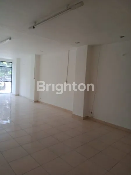image AREA KOMERSIAL! RUKO FOR RENT DI CIDENG, LUAS 100M², JALAN UTAMA\N\N (7)