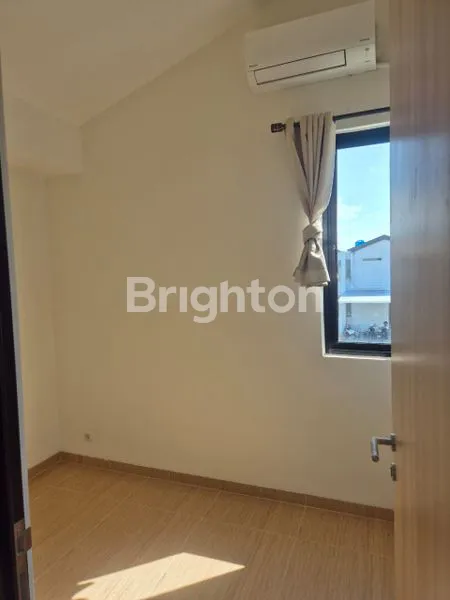 image SEWA RUMAH 3KT DI OCEAN DRIVE ROLLING HILLS TANJUNG BUNGA (6)