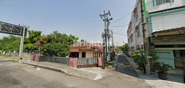 image TANAH HOOK 3 SISI TIMUR–UTARA–SELATAN DI JALAN PROF. DR. SOEHARSO SOLO — BONUS RUMAH SIAP HUNI! (2)