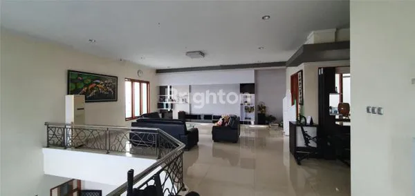 image RUMAH MODERN SIAP HUNI DI JL PAKEL (3)