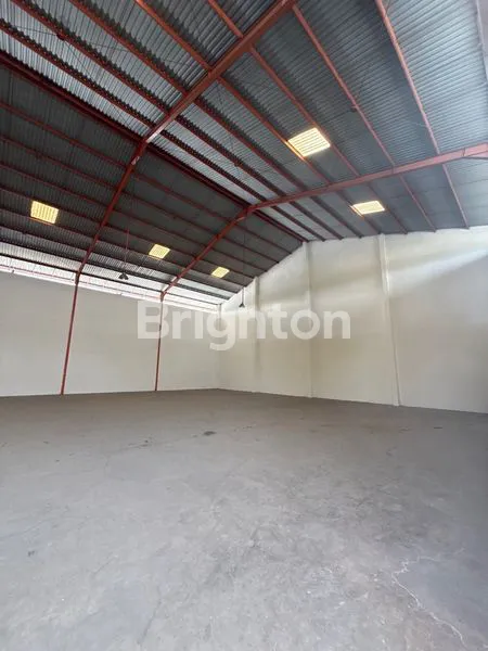 image GUDANG SIAP PAKAI AKSES TRONTON KOTA KEDIRI (3)