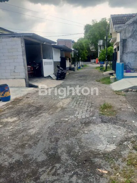 image RUMAH CLUSTER SIAP HUNI DAERAH BEBAS BANJIR METESEH TEMBALANG  (3)