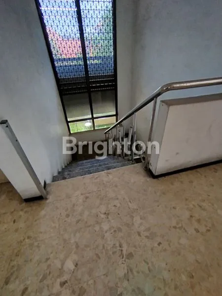 image RUMAH STRATEGIS LT 350 LB 500 DEKAT GRAND CITY (4)