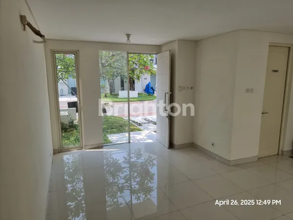 image RUMAH GRAND PAKUWON SURABAYA (2)