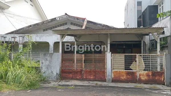 image RUMAH TUA 1 LANTAI (HITUNG TANAH) — CIPINANG INDAH, JAKARTA TIMUR (1)