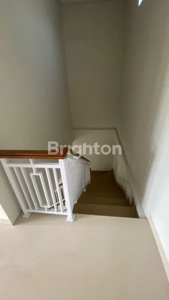 image DIJUAL RUMAH BARU 2 LANTAI DI PENATIH DENPASAR TIMUR (4)