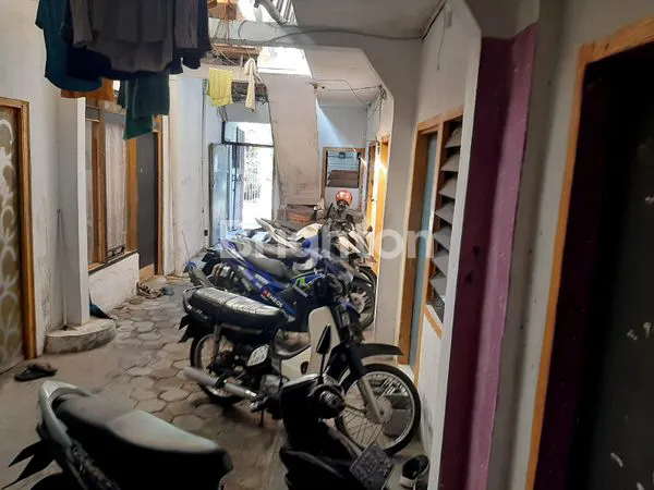 image TANAH BONUS RUMAH INDUK DAN KOST 11 KAMAR SEBRANG PLAZA AMBARUKMO (7)