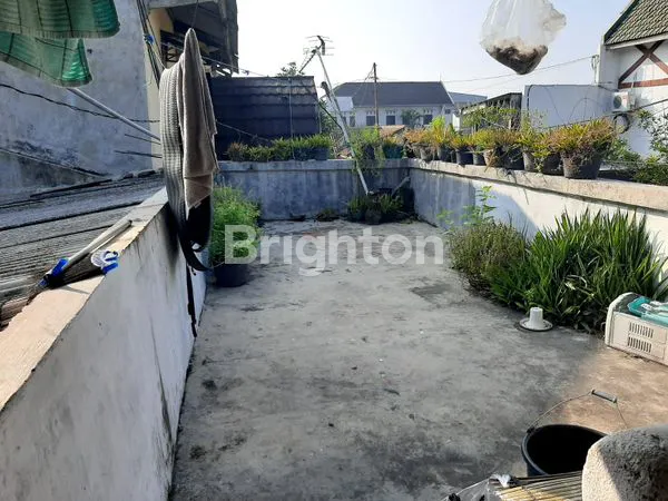 image TANAH BONUS RUMAH INDUK DAN KOST 11 KAMAR SEBRANG PLAZA AMBARUKMO (5)