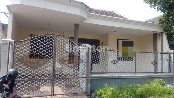 image RUMAH BERSIH STRATEGIS TENANG SIAP HUNI TAMAN PINANG (1)