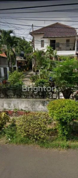 image RUMAH 2 LANTAI SIAP HUNI DI JL KEUANGAN, JAKARTA SELATAN, SELANGKAH KE MRT \\N (1)