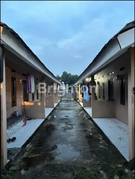 image RUMAH KONTRAKAN 8 PINTU SHM DI CIOMAS BOGOR (3)