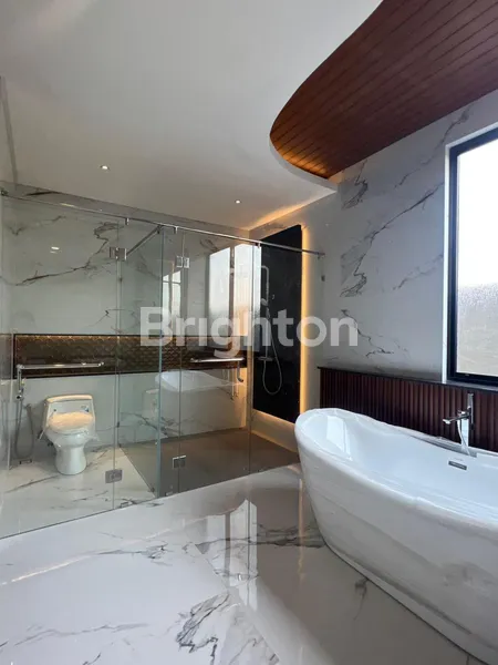 image FOR SALE NEW MINIMALIST LUX HIGH SPEC.  (5)