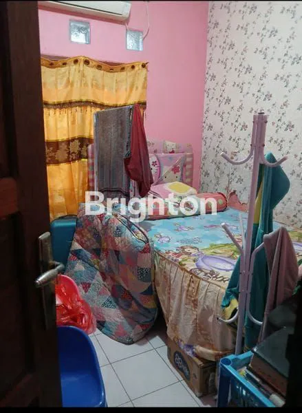 image DIJUAL RUMAH CANTIK SEMIFURNISH TENGAH KOTA BERNUANSA MINIMALIS LOKASI DALAM PERUMAHAN BDS AMAN NYAMAN HARGA NEGO (4)