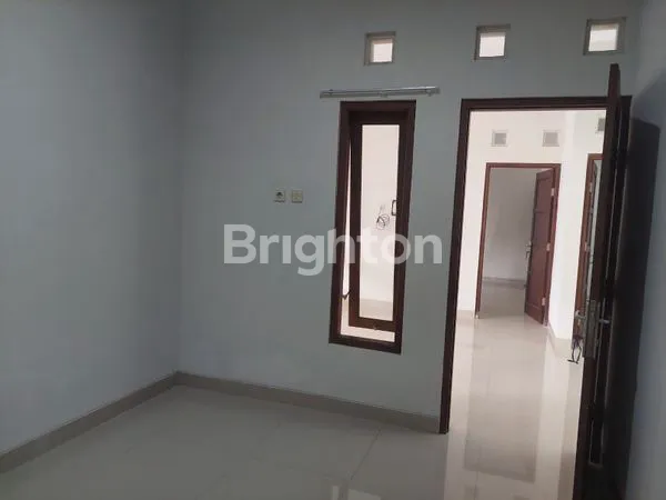 image DIJUAL RUMAH BAGUS STRATEGIS LOKASI KARANGANYAR WIDOMARTANI NGEMPLAK SLEMAN YOGYAKARTA (7)
