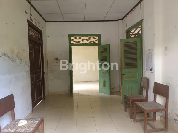 image RUMAH ARTISTIK DI DAERAH YG NYAMAN DAN SEJUK  (4)