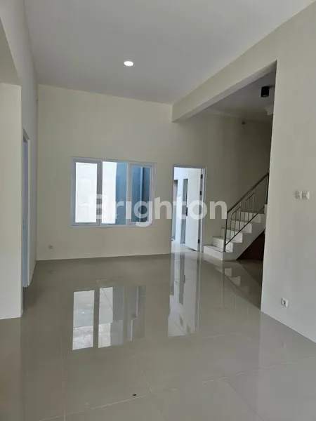 image JARANG ADA RUMAH DENGAN 2 KAMAR DI LANTAI 1 (4)