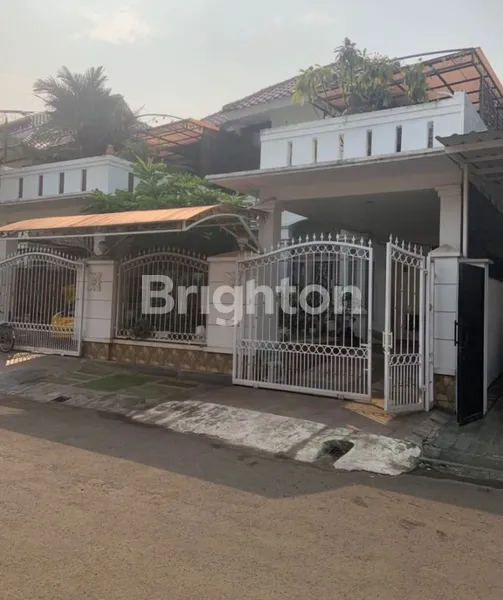 image RUMAH LOKASI STRATEGIS BUMI SERPONG DAMAI (1)