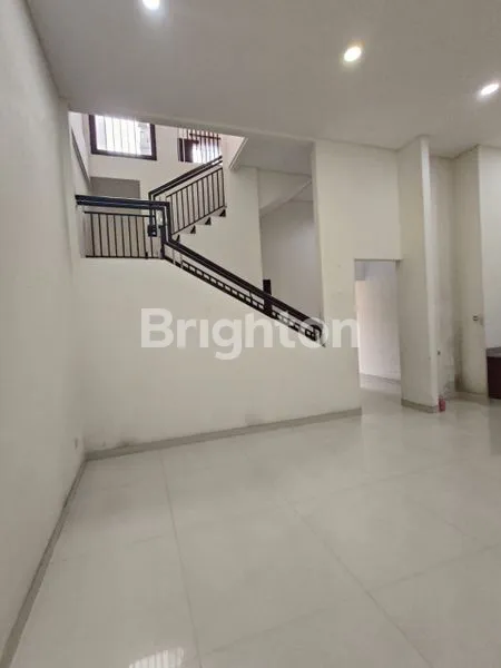 image RUMAH DHARMAHUSADA MAS BAGUS TERAWAT (4)