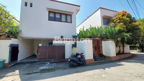 image THREE BEDROOM VILLA WITH FURNISHED CLOSED TO SANUR BEACH  (3)