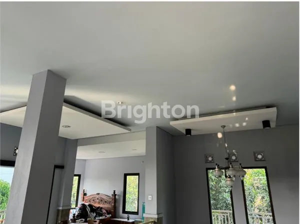 image RUNAH BAGUS 2 LANTAI DEKAT UNDIP JANGLI (5)