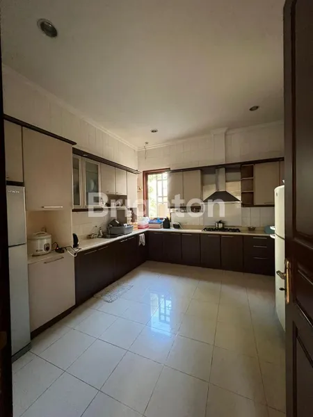 image RUMAH DHARMAHUSADA PERMAI SURABAYA (8)