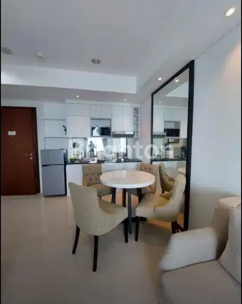 image APARTEMEN MEWAH TENGAH KOTA VIEW LAUT & TAMAN HIJAU (3)