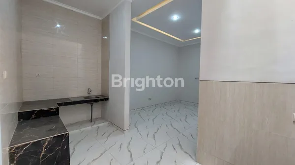 image DIJUAL RUMAH BARU 2 LANTAI MINIMALIS KLAMPIS SURABAYA TIMUR TENGAH KOTA – DEKAT GALAXY MALL, HOKKY, SEKOLAH PETRA & LITTLE SUN (7)