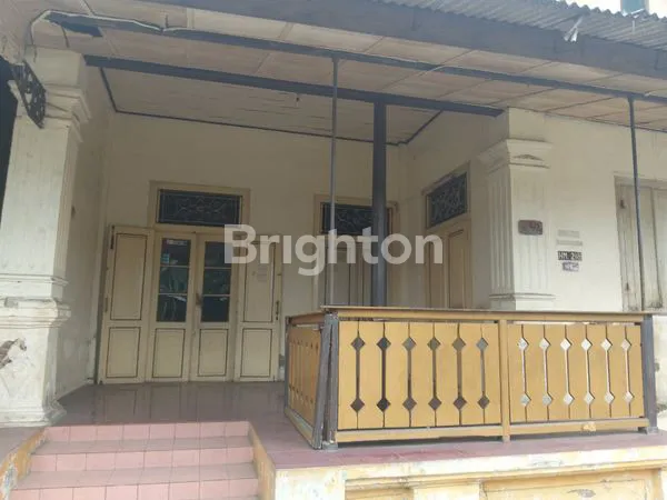 image DIJUAL RUMAH TENGAH KOTA, PETERONGAN SEMARANG  (4)