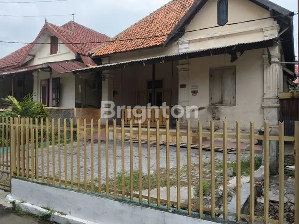 image DIJUAL RUMAH TENGAH KOTA, PETERONGAN SEMARANG  (6)