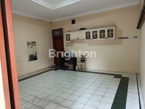 image DIJUAL RUMAH MEWAH LOKASI PREMIUM JAKARTA SELATAN (2)