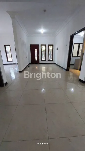 image RUMAH RAYA DELES KLAMPIS ANOM NOL JALAN RAYA  (4)