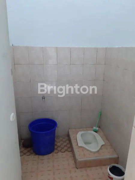 image RUMAH STRATEGIS DEKAT RS & SEKOLAH AL AZHAR (8)