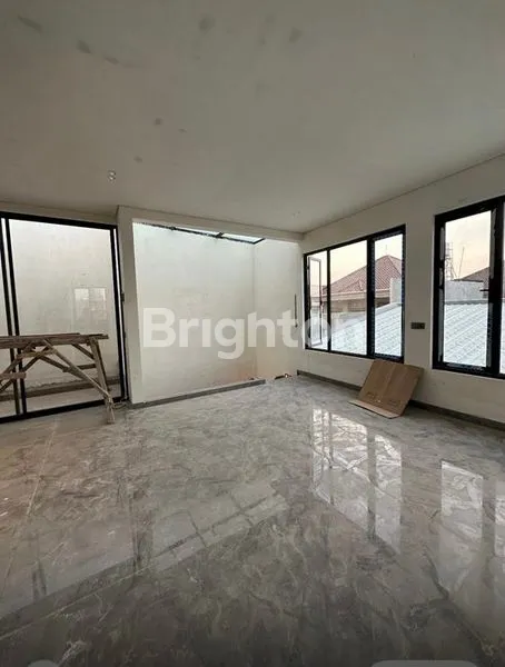 image *JUAL RUMAH BARU MINIMALIS* *_SPEC MEWAH, 3 LANTAI_* *DHARMAHUSADA MAS*  (2)