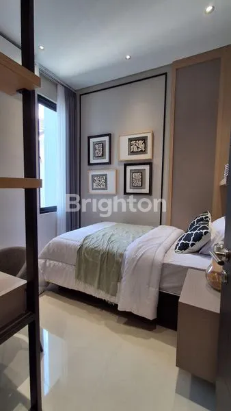 image RUMAH SULTAN FULL FURNISH 1M-AN DI KOTA MALANG (8)