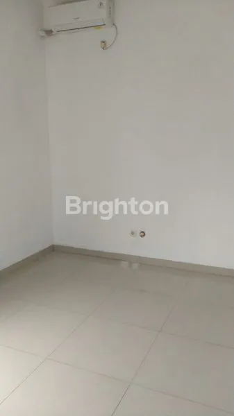 image RUMAH HOEK ,AKSES MUDAH .TERSEDIA DI KEBUN RAYA RESIDENCE.BOGOR (3)