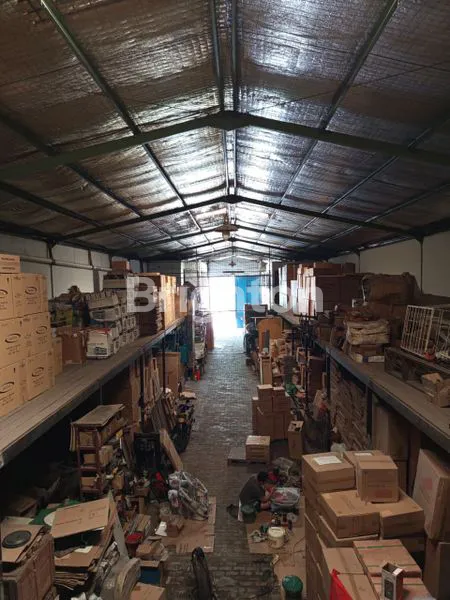 image GUDANG STRATEGIS MARGOMULYO PERMAI BEBAS BANJIR (4)