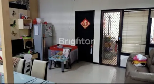 image PANTAI MENTARI MASIH TERAWAT DAN SIAP HUNI  (3)