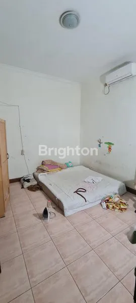 image RUMAH 3 LANTAI DI JL BANTENG SEMARANG (4)
