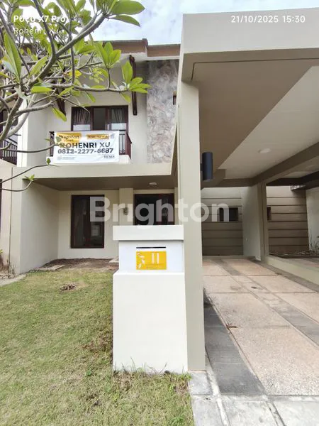 RUMAH CANTIK  2 LANTAI DI BATAM CENTRE