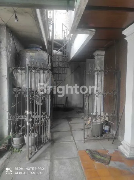 image RUMAH STRATEGIS MAINROAD YOS SUDARSO, KOTA SOLO (2)