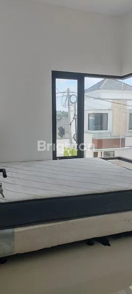 image RUMAH 2 LANTAI MINIMALIS DI DEKAT NUSA DUA BALI  (6)