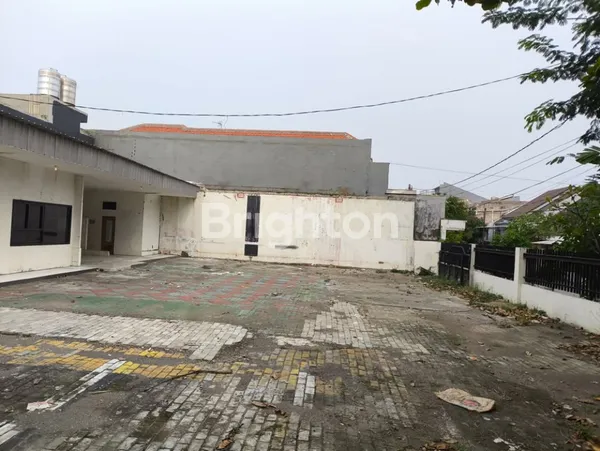 TEMPAT USAHA DI KETINTANG MADYA DEKAT KAMPUS UNESA, DEKAT ROYAL PLAZA, DEKAT AHMAD YANI