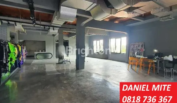 image RUMAH KEBAYORAN BARU DIBAWAH 1 M JAKARTA SELATAN (5)