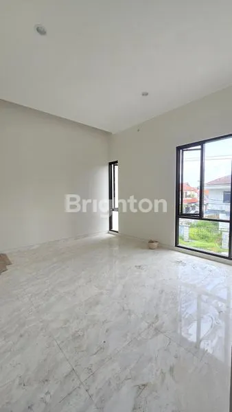 image RUMAH BARU 2 LANTAI HOOK MEWAH KLAMPIS WISMA MUKTI (2)