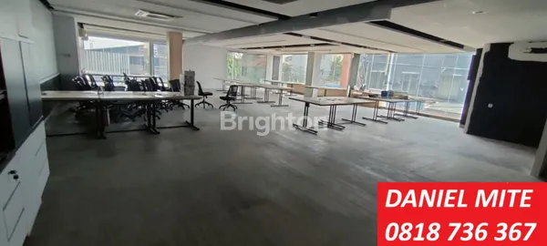 image MINI BUILDING POSISI HOEK GANDARIA JAKARTA SELATAN (6)