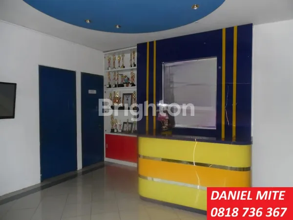 image GEDUNG BERTINGKAT TOMANG JAKARTA BARAT (1)