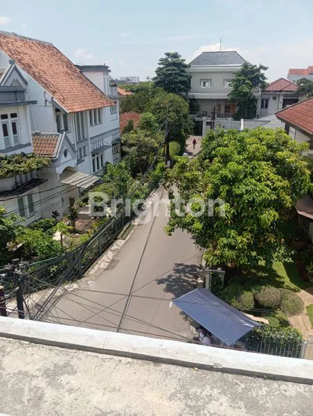 image RUMAH STRATEGIS PUSAT KOTA (3)